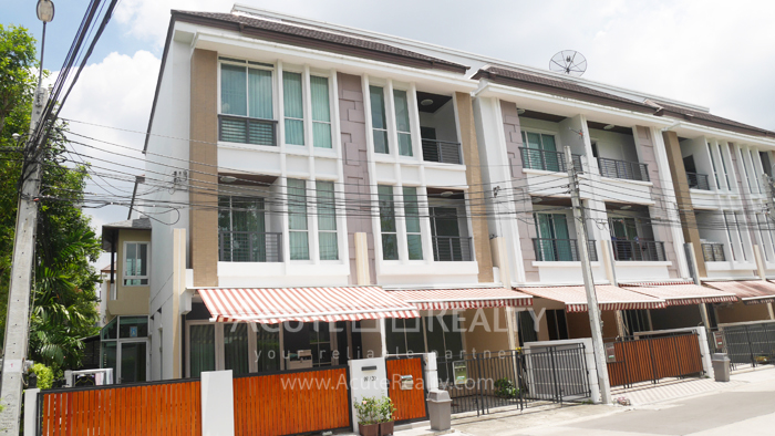 townhouse-for-sale-Baan-Klang-mueng-Sathorn-Taksin-II-Th-590929-07